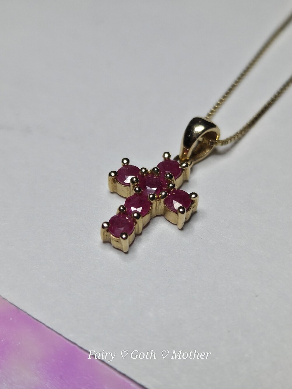 Beautiful Vintage Solid 14k Gold & Genuine Ruby Cross Necklace - Picture 5 of 15